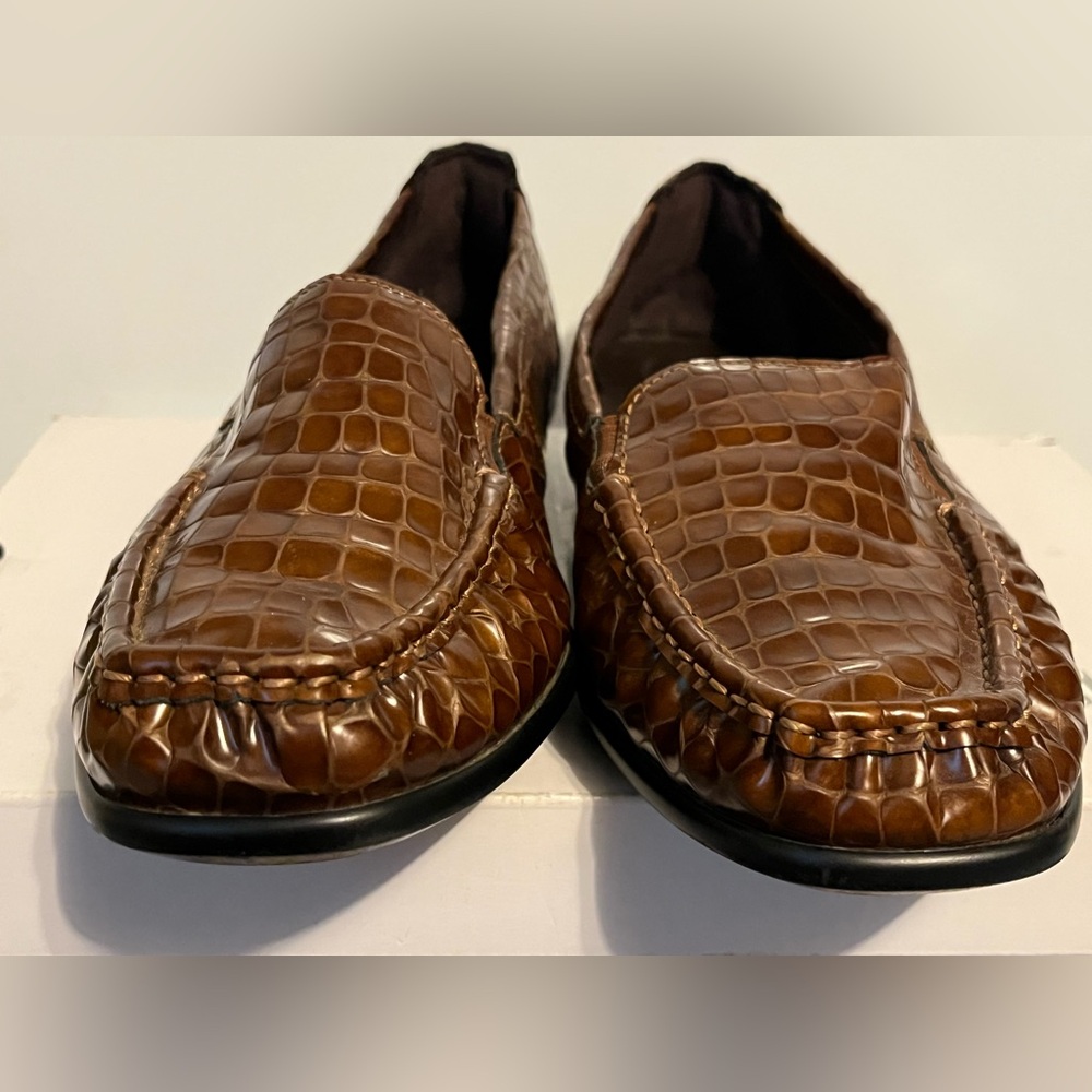SAS Brown Crocodile Texture Loafers - Picture 3 of 12